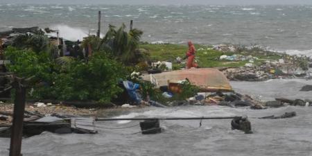 «خسائر
      ضخمة»..
      رئيس
      وزراء
      جامايكا
      يعلن
      بلاده
      منطقة
      كوارث
      بسبب
      إعصار
      ميليسا