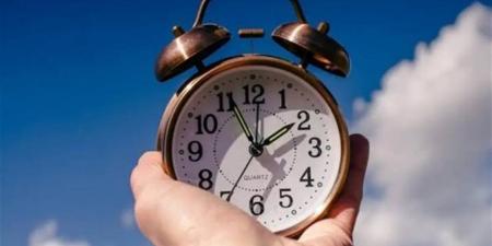 التوقيت
      الشتوي
      والطلاب..
      كيف
      يؤثر
      على
      التحصيل
      الدراسي؟