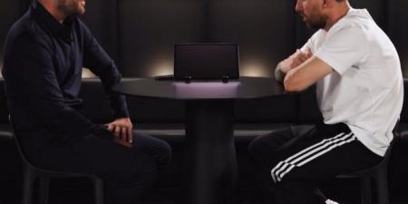 ليونيل
      ميسي:
      ترك
      كرة
      القدم
      ليس
      سهلاً
      وأفتقد
      أصدقائي
      في
      برشلونة..
      وكأس
      العالم
      في
      أمريكا
      سيكون
      حدثاً
      استثنائياً