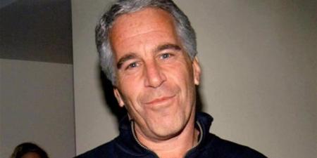 فضيحة
      المجرم
      الجنسي
      إبستين
      تطيح
      بزوجة
      الأمير
      أندرو
      السابقة
      من
      قناة
      شهيرة