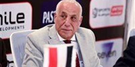 رسميًا..
      الزمالك
      يوجه
      الشكر
      لفيريرا
      ويعين
      أحمد
      عبد
      الروؤف
      مديرًا
      فنيًا
      مؤقتًا
      للفريق
      الأول