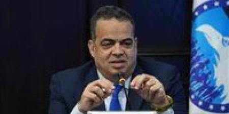 عصام
      هلال:
      نثق
      في
      وعي
      المصريين
      ومشاركتهم
      القوية
      في
      الانتخابات
      البرلمانية..
      ومرشحونا
      من
      مختلف
      فئات
      المجتمع
      ولا
      تقتصر
      على
      رجال
      أعمال