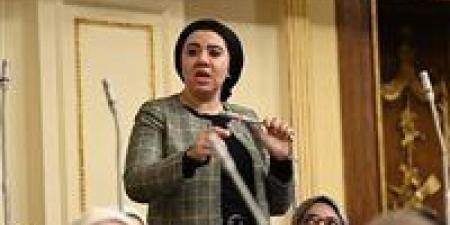 تضامن
      الشيوخ
      لتحيا
      مصر:
      دراسة
      الآثر
      التشريعي
      لقانون
      المسنين
      وملف
      المعاشات
      على
      رأس
      أولويات
      اللجنة