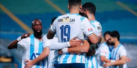 قمة
      الزمالك
      وأخرى
      محتملة
      أمام
      الأهلي..
      مباريات
      بيراميدز
      خلال
      نوفمبر
      2025