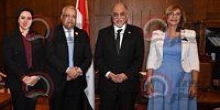 تضامن الشيوخ لتحيا مصر: إعادة النظر في تشريعات الرعاية الاجتماعية وفتح أفق جديدة تتعلق بحقوق الإنسان