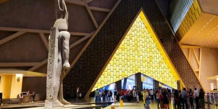 حقيقة
      ترك
      إدارة
      المتحف
      الكبير
      أغطية
      بلاستيكية
      ممزقة
      حول
      السور
      بعد
      الافتتاح