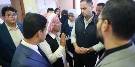 نائب وزير الصحة يتفقد مستشفى الحمام المركزي للاطمئنان على جودة الخدمات المقدمة للمواطنين