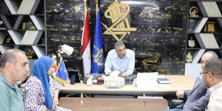 محافظ أسوان يشدد للإسراع بمعدلات إنجاز المشروعات المشتركة