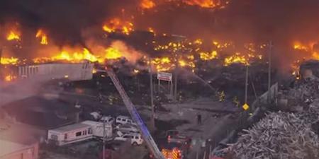 حاكم ولاية كنتاكى: مقتل 3 أشخاص فى حادث طائرة مطار لويفيل (فيديو)