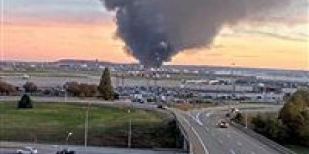 تحطم طائرة في مطار لويزفيل في ولاية كنتاكي الأميركية