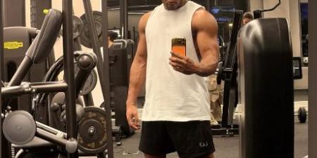 محمد رمضان يتجاهل قرار حبسه بأغنية "رقم واحد يا أنصاص"