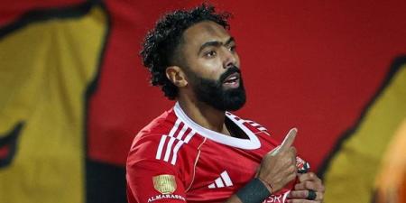 حسين الشحات: نسعى للتتويج بكأس السوبر المصري.. ولا فرق بين من يشارك ومن يجلس على الدكة