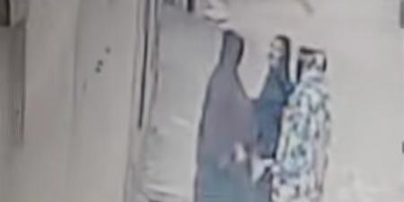 القت ماء نار فى وجهها.. سيدة تنتقم من أخرى بالشرقية بسبب خلافات الأبناء