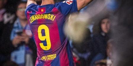 هاتريك روبرت ليفاندوفسكي يقود برشلونة للفوز على سيلتا فيجو (2/4) في الدوري الإسباني