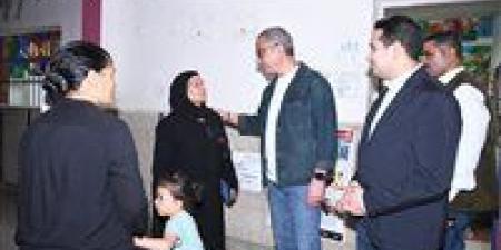 محافظ الفيوم يتفقد عدداً من لجان التصويت بانتخابات مجلس النواب خلال الفترة المسائية