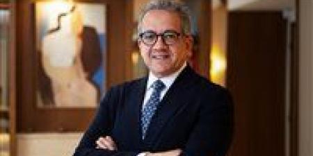 خالد العناني يبدأ عهده مديرًا عامًا لليونسكو: «فلنبنِ معًا منظمة جديرة بعيدها الثمانين»