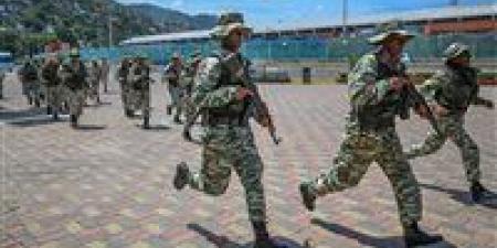 فنزويلا تعبئ جيشها في "انتشار ضخم".. مادورو يتوعدواشنطن بردّ مؤلم