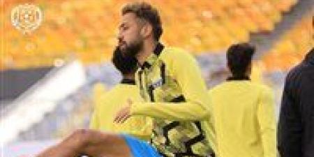 طبيب الإسماعيلي يوضح موعد انتظام مروان حمدي فى التدريبات الجماعية