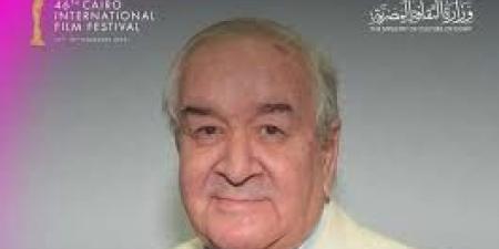 خالد النبوي يوجه رسالة إلى المخرج محمد محمود عبدالعزيز.. ماذا قال؟