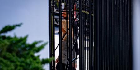 تحليل|«كش ملك».. هل نجح الشرع في خداع العالم وتخلص من ثوب القاعدة؟