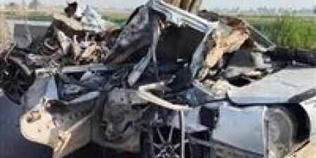 مصرع 3 وإصابة 4 في تصادم سيارة وتروسيكل بطريق أبو غالب بالجيزة