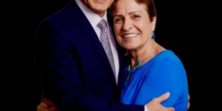 اقترب اللقاء.. رسالة مفاجئة من محمد صبحي إلى زوجته الراحلة