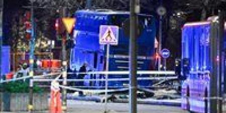 3 قتلى و5 مصابين في حادث حافلة مروّع يهز ستوكهولم