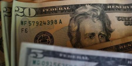 سعر الدولار مقابل الجنيه.. تحديث لحظي لـ سعر الدولار في البنوك الآن