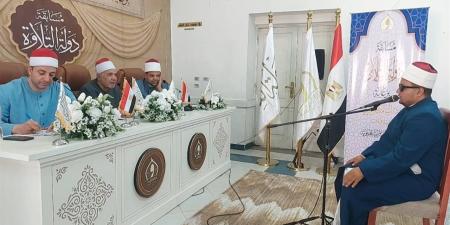 "دولة التلاوة".. إعجاب بأداء المتسابق شهاب أحمد رغم بعض الأخطاء