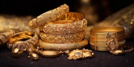 تراجعات بالجملة في تعاقدات الذهب الآجل والفوري عالميا.. ننشر سر إنخفاض المؤشرات