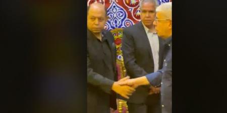 أحمد شوبير يشارك في عزاء الراحل محمد صبري.. واستقبال أحمد سليمان رغم الخلافات