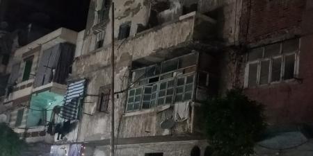 سقوط بلكونة دون إصابات وتلفيات بسيارة في ميدان كابو بالإسكندرية