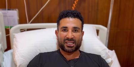أحمد سعد فى أول ظهور له بعد حادث السير: حالتى مستقرة وسأعود بعد 5 أيام (فيديو)