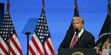 ترامب يسأل: "هنكسب كام من المونديال؟".. وإنفانتينو يرد: "كتير جدًا يا ريس!"