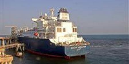 مصر تقلّص واردات الغاز 56% وتوفّر حتى 770 مليون دولار خلال شهرين