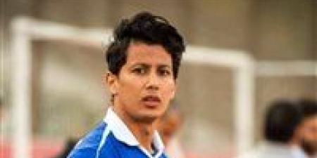 مهاجم الأهلي السابق يوضح الفارق بين اللاعب الموهوب و"المصنوع".. ويدافع عن حسام حسن