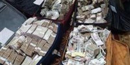 ضبط 3 عناصر جنائية لغسل 160 مليون جنيه من تجارة المخدرات