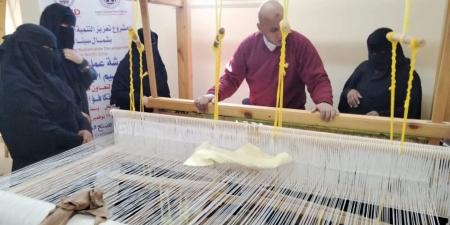 مهنة عمرها 210 أعوام .. فوة قلعة صناعة الكليم في الشرق الأوسط