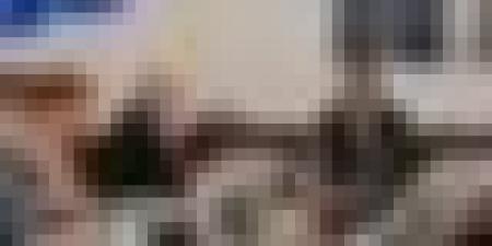 عطاف يستقبل من طرف رئيس الوزراء اليوناني