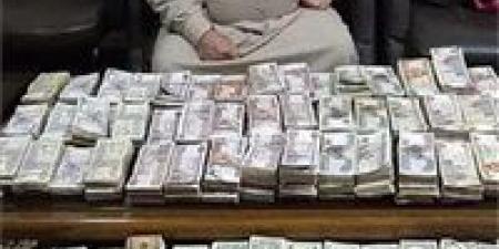 ضبط قضايا اتجار غير مشروع في العملات الأجنبية بإجمالي 11 مليون جنيه