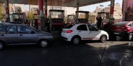 «النظام الملالي بين ضغوط الغرب وغضب الشعب».. إيران تعلن رفع سعر البنزين لأول مرة منذ عام 2019