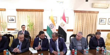 محافظ أسيوط يبحث مع غرفة تجارة PHDCCI الهندية تعزيز التعاون الاستثماري ويعلن ترتيبات لمنتدى اقتصادي بالمحافظة