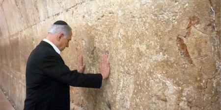 المرحلة
الثانية
من
خطة
ترامب
بغزة
ونقص
الجنود..
نتنياهو
في
ورطة
جديدة