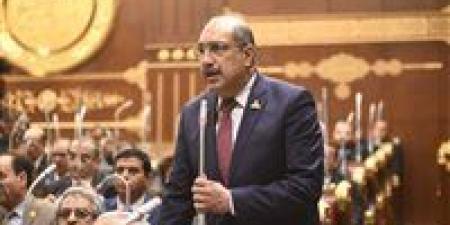 إيهاب
وهبه
ممثلا
للهيئة
البرلمانية
لحزب
الشعب
الجمهوري
بالشيوخ