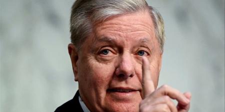 ليندسي
      جراهام
      يؤكد
      "قيمة
      إسرائيل
      الاستراتيجية"
      للولايات
      المتحدة