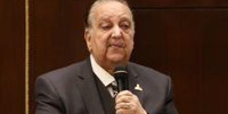 نبيل
      دعبس:
      تعديلات
      قانون
      "المهن
      الرياضية"
      يحرم
      25%
      من
      الرياضيين
      من
      الانضمام
      للنقابة..
      واقترح
      ضم
      كل
      من
      يحصل
      على
      ميدالية
      دولية