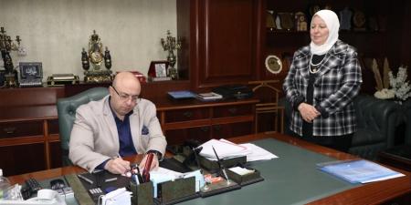 محافظ
      بني
      سويف
      يعتمد
      مواعيد
      امتحانات
      الترم
      الأول
      لصفوف
      النقل
      والشهادة
      الإعدادية