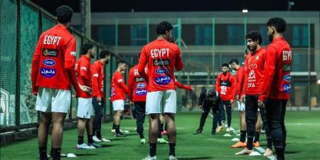 كلنا
      ثقة
      في
      صلاح
      ورفاقه..
      شباب
      النواب:
      المنتخب
      قادر
      على
      التتويج
      باللقب
      الإفريقي