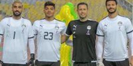 خلاف
      قديم
      يحرم
      أحمد
      الشناوي
      من
      المشاركة
      أساسياً
      مع
      منتخب
      مصر
      تحت
      قيادة
      حسام
      حسن