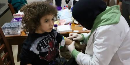 مركز التنمية بالأسمرات يطلق حملة فحوصات طبية بالتعاون مع الطب الرياضي.. صور